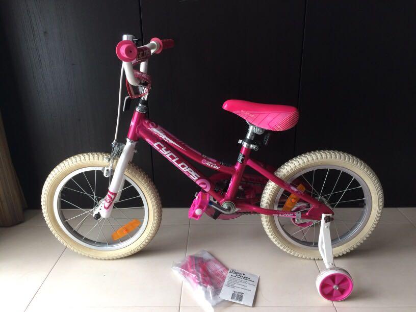 Cyclops girls bike shop