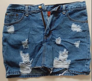 (Category: ) located in . Submitted by rainbow_closet_ (Listing ID 1039319565, Image 1). Description: .