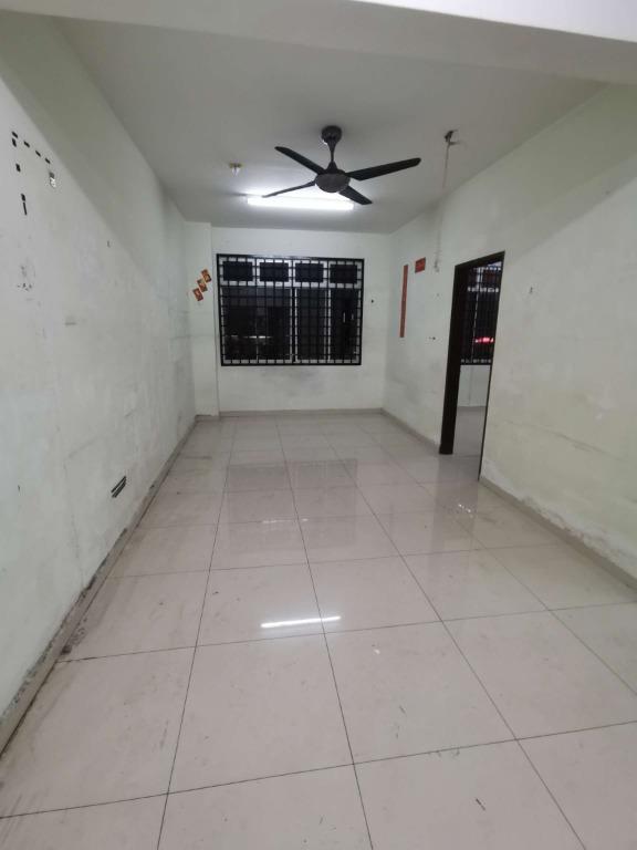 Ehsan Jaya Apartment 1st Floor 3 Rooms Property For Sale On Carousell