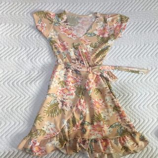 (Category: ) located in . Submitted by declutterby.k (Listing ID 1039373375, Image 1). Description: .
