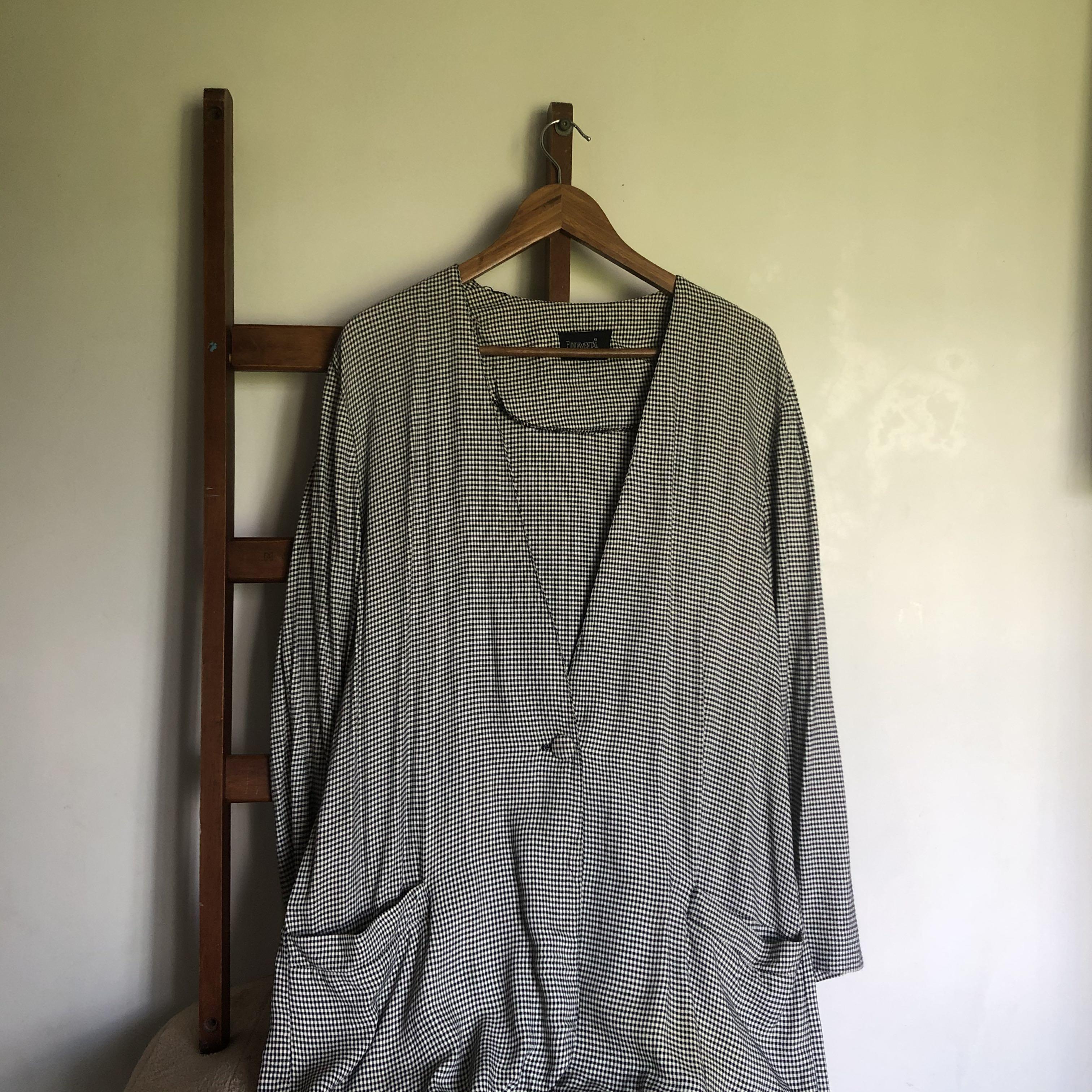 FREE: Gingham Cardigan (Category: Others Tops) located in Cavite. Submitted by daphnesea (Listing ID 1039262261, Image 1). Description: Free with any 2 or more purchase from my listings Oversized fit on L With stain from storage in right pocket .
