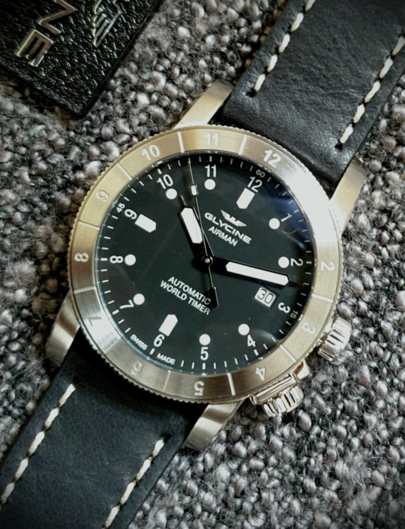 Glycine airman world sales timer