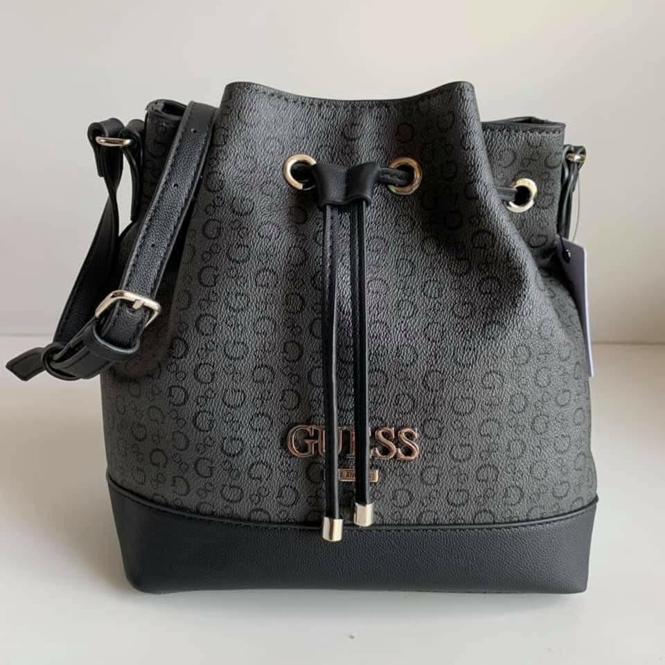 Guess 2025 drawstring bag