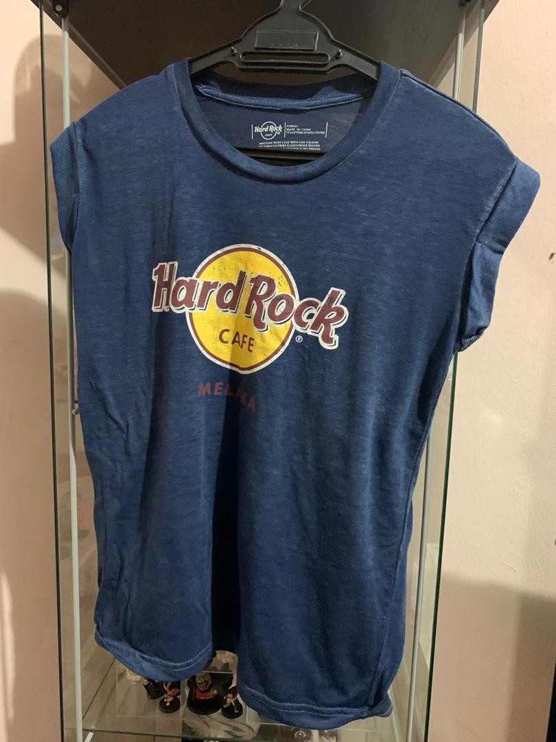 Hard Rock Cafe Melaka Tee Shirt Original Women S Fashion Clothes Tops On Carousell
