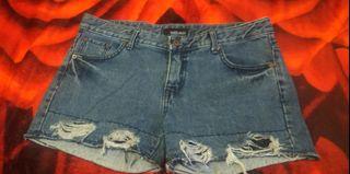 #Lemarirapi Hotpants Jeans, take all