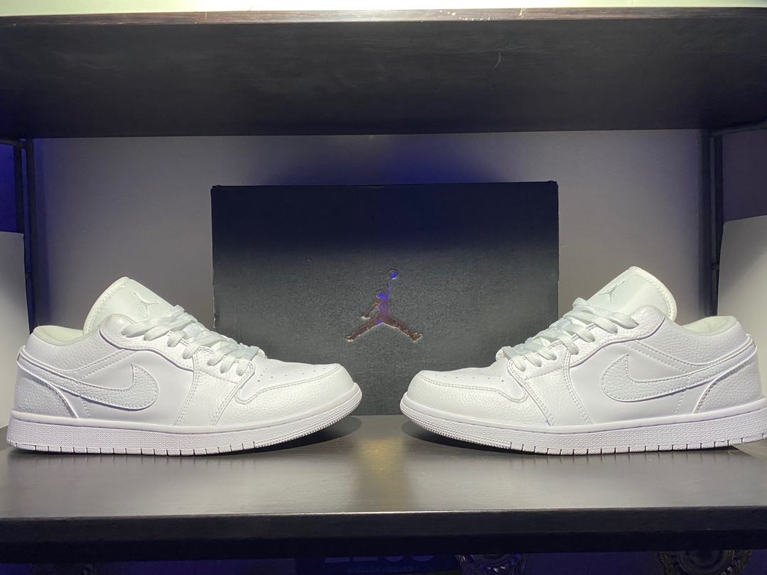 triple white jordan 1 lows