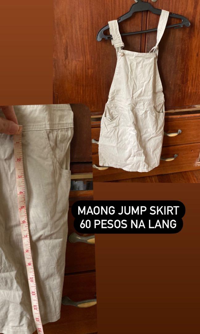 Jumper maong (Category: Jumpsuits) located in Quezon City. Submitted by cuterousel (Listing ID 1039404743, Image 1). Description: xs to s No flaws.