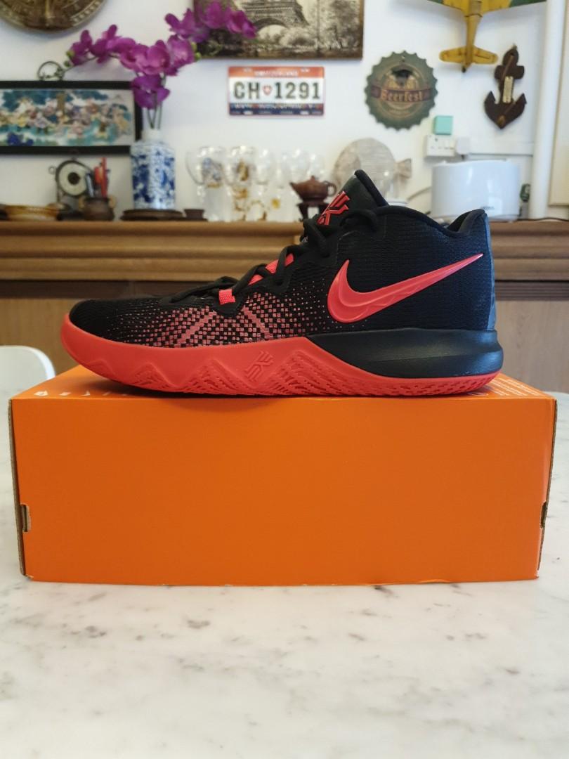 nike kyrie flytrap toy story