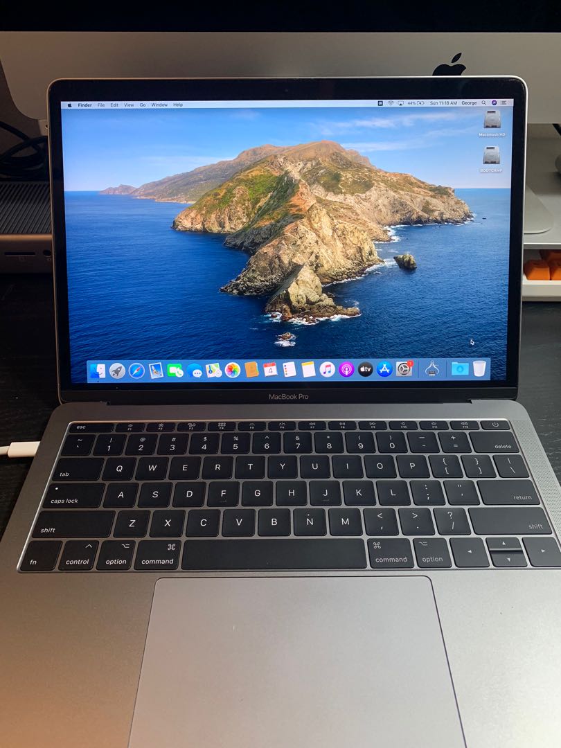 Macbook Pro 17 256gb Space Grey Color 電子產品 電腦 平板電腦 Carousell