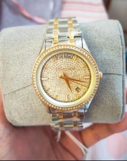 (Category: ) located in . Submitted by youdeservethese (Listing ID 1039448268, Image 1). Description: .