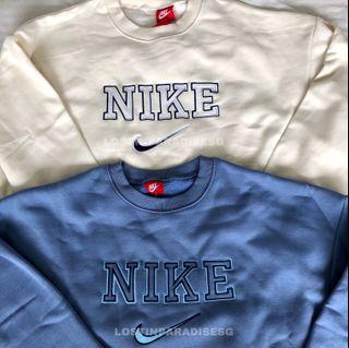 NIKE 90S SPELLOUT SWEATSHIRT