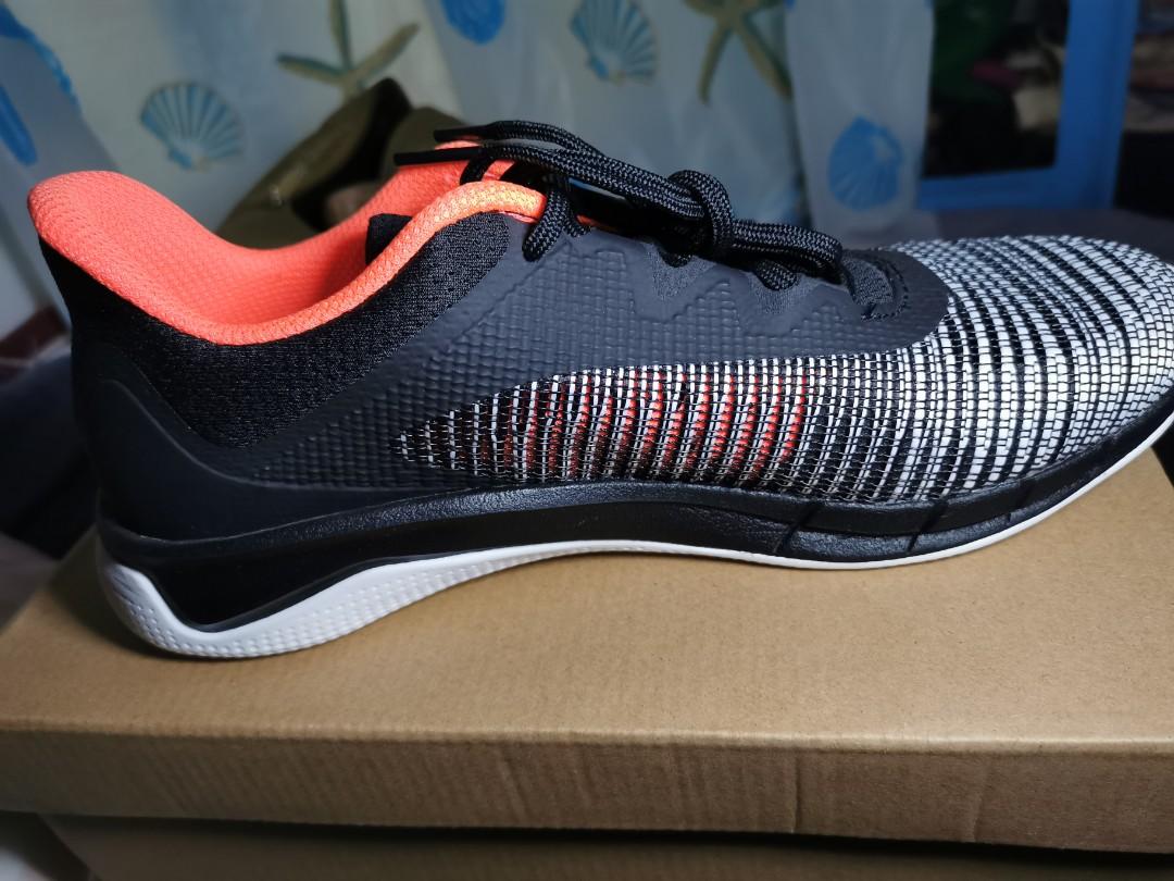 Repriced!! REEBOK Fast Tempo Flexweave Women, Women's Fashion, Footwear,  Sneakers on Carousell