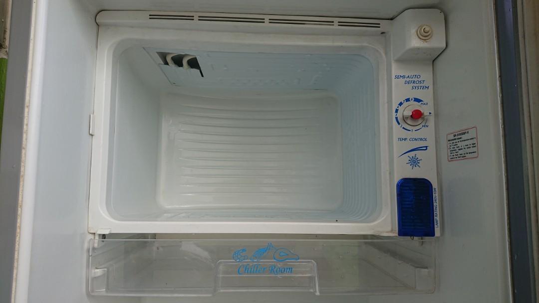 Sanyo Slim Beauty Refrigerator Tv Home Appliances Kitchen Appliances Refrigerators And Freezers On Carousell