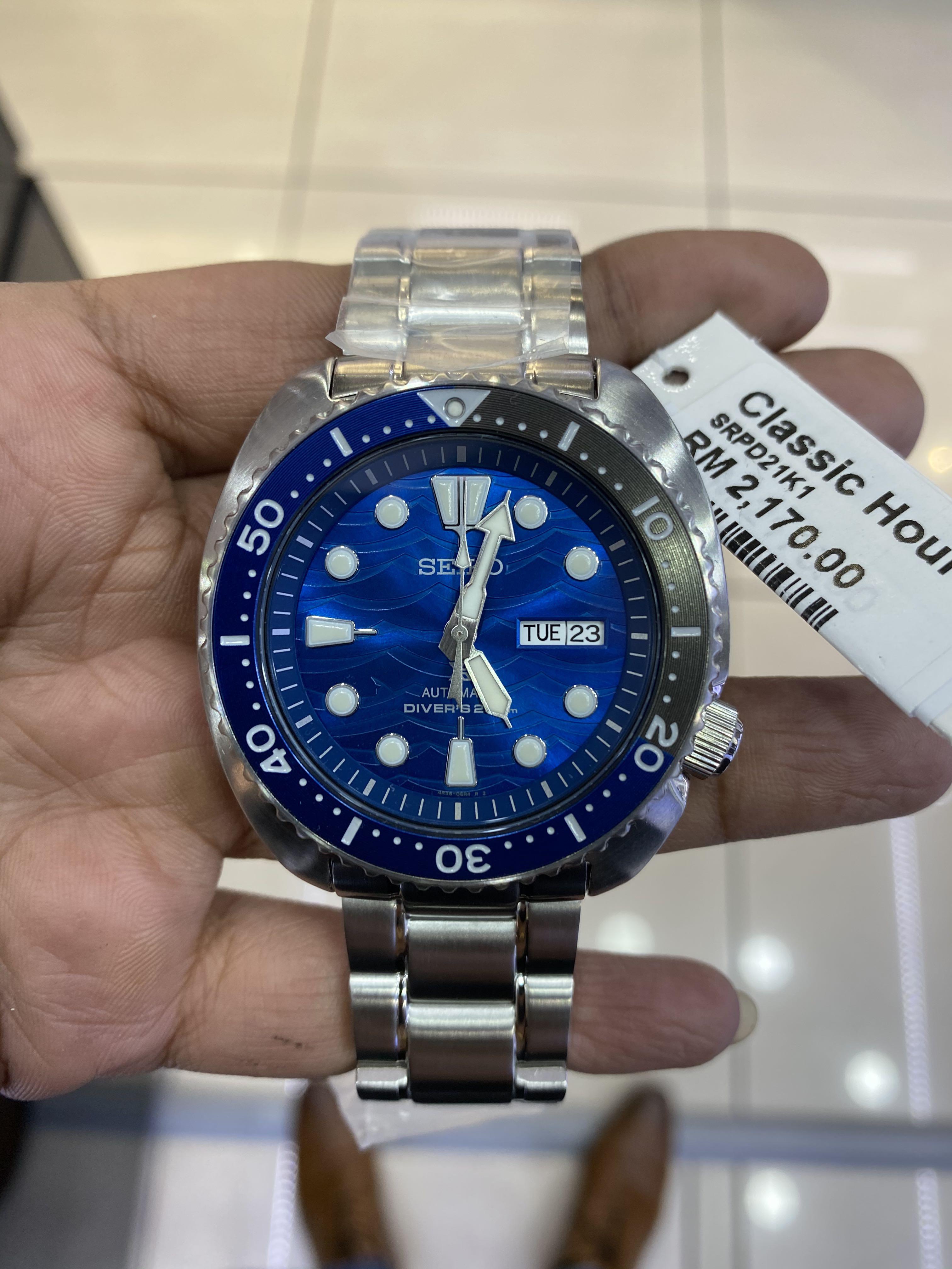 Seiko Prospex Special Edition SRPD21K1 Automatic Diver's 200M Turtle 'Save  The Ocean' Great White Shark Gents Watch, Men's Fashion, Watches &  Accessories, Watches on Carousell