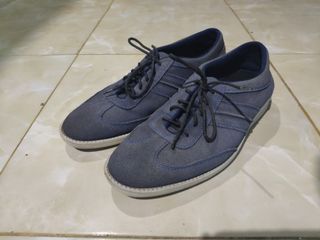 (Kategori: ) berada di . Dikirim oleh unzig (ID iklan 1039450019, Gambar 1). Deskripsi: .