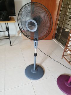 (Category: ) located in . Submitted by kala48 (Listing ID 1039312570, Image 1). Description: .