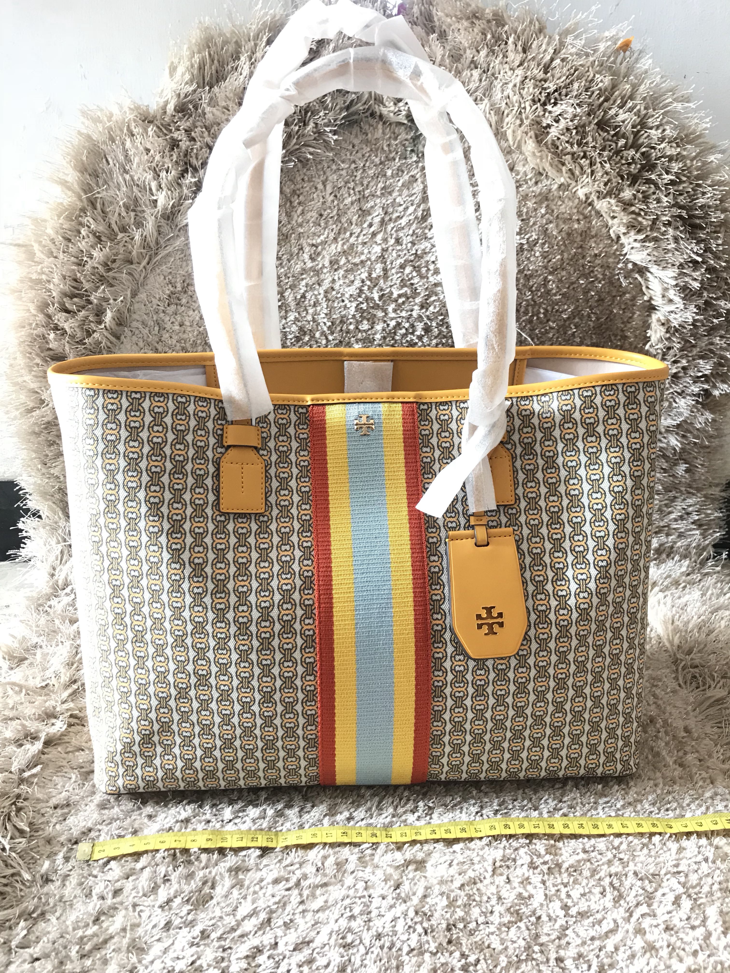Tas tory hotsell burch tote