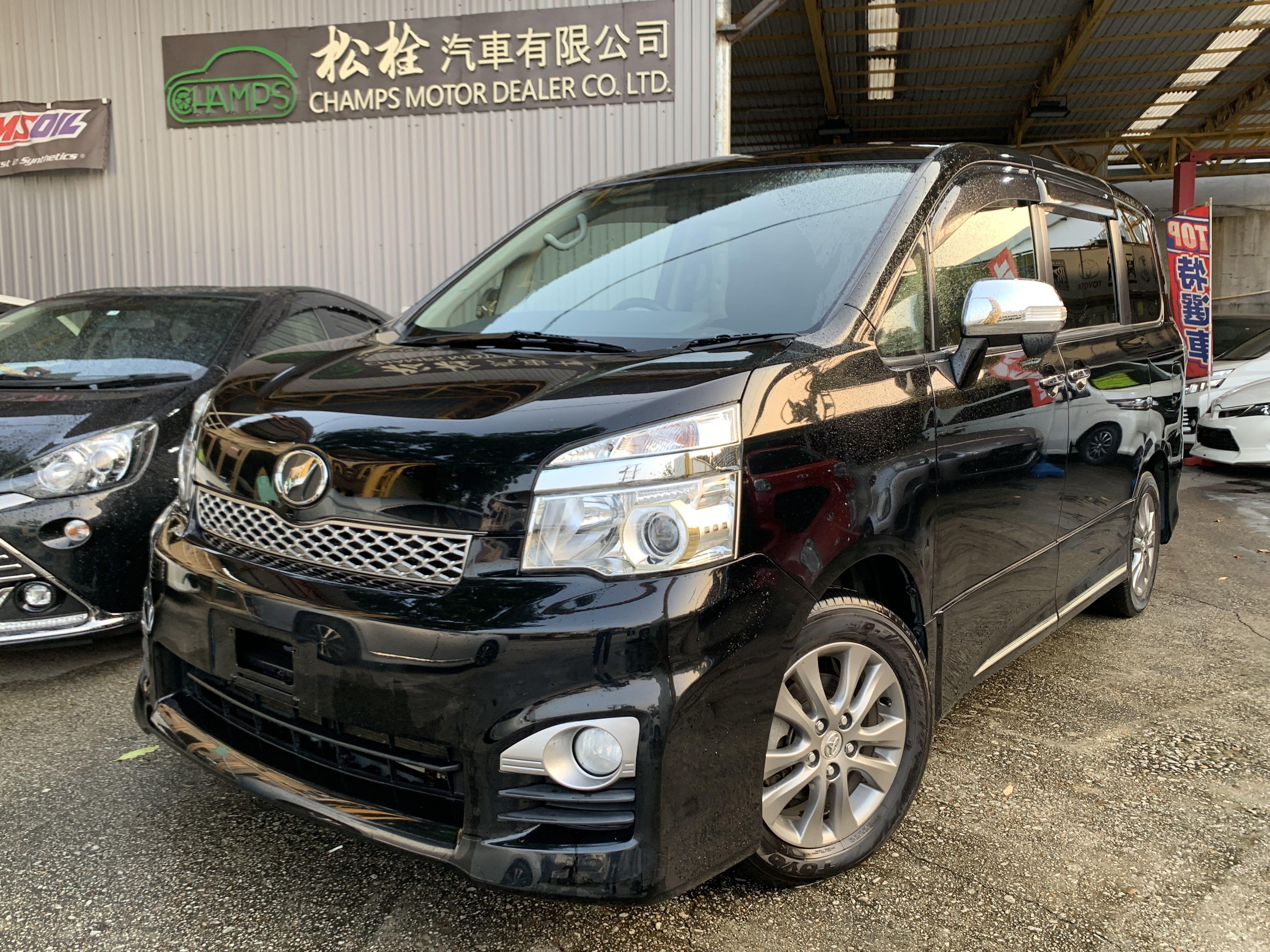 Toyota Voxy 2 0 Zs A 車 車輛放售 Carousell