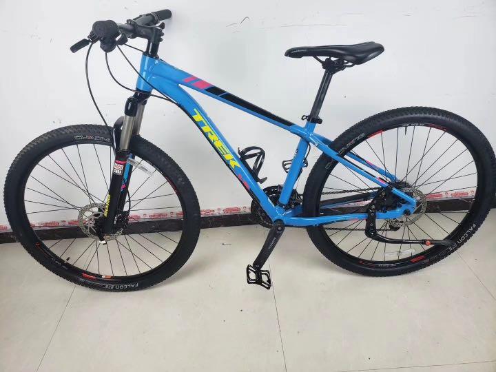 trek 6800 mountain bike