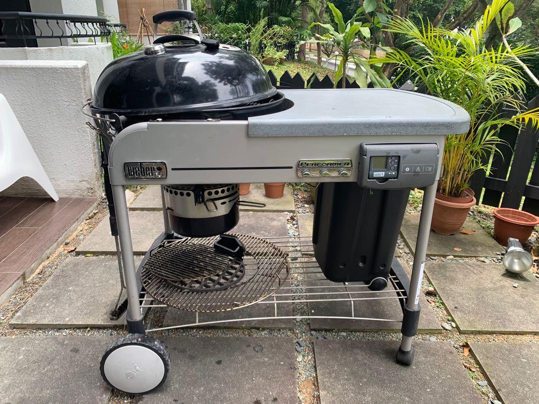 Weber Performer Gas / Charcoal BBQ, TV & Home Appliances,