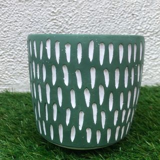 (Category: ) located in . Submitted by miniflowerpots (Listing ID 1039334913, Image 1). Description: .