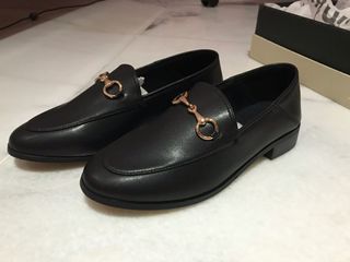 (Category: ) located in . Submitted by mainepreloved (Listing ID 1039327051, Image 1). Description: .