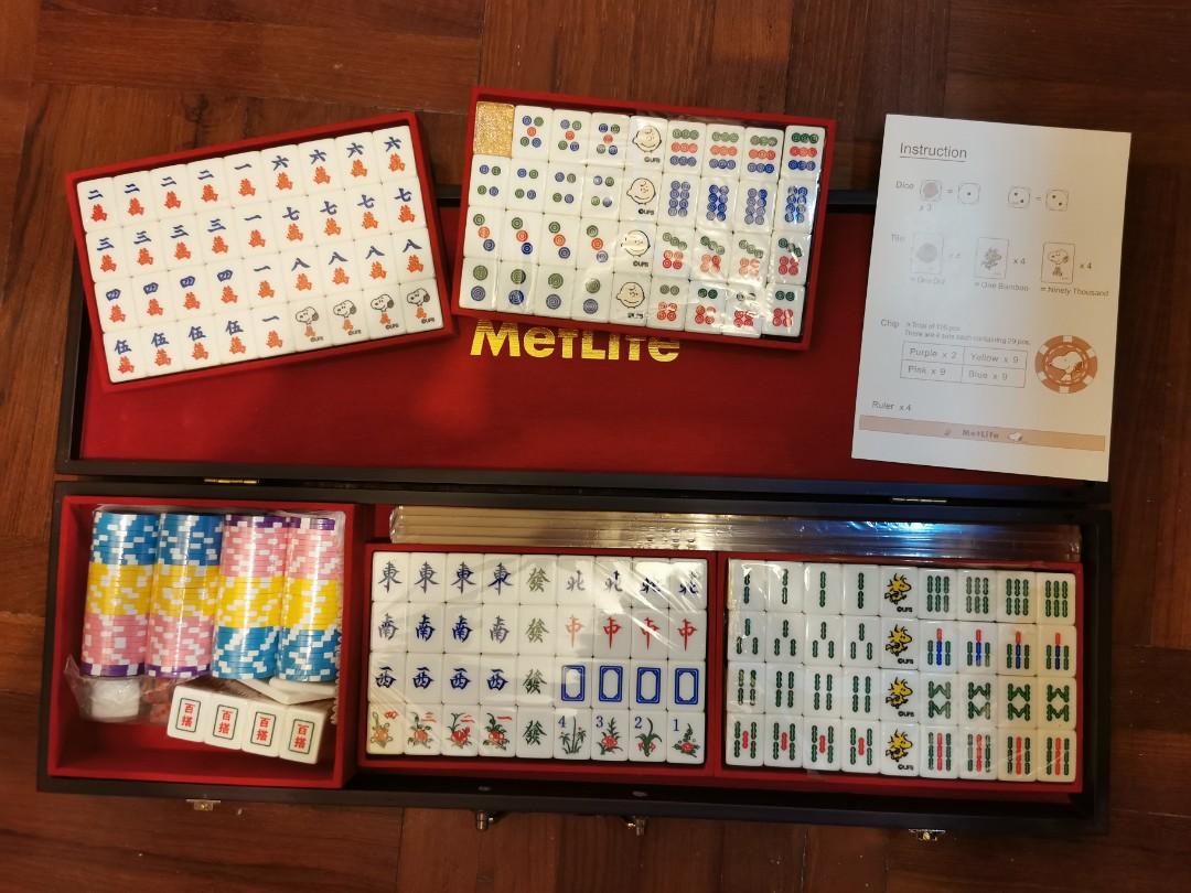 Metlife x Snoopy Mahjong Set