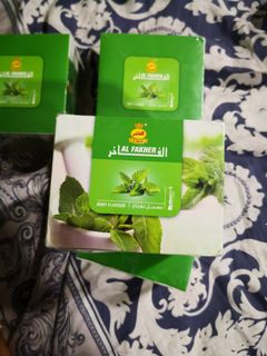 （分類：）位於 。 由 elliealan 提交（商品編號 1039562218，圖片 1）。簡介： 。