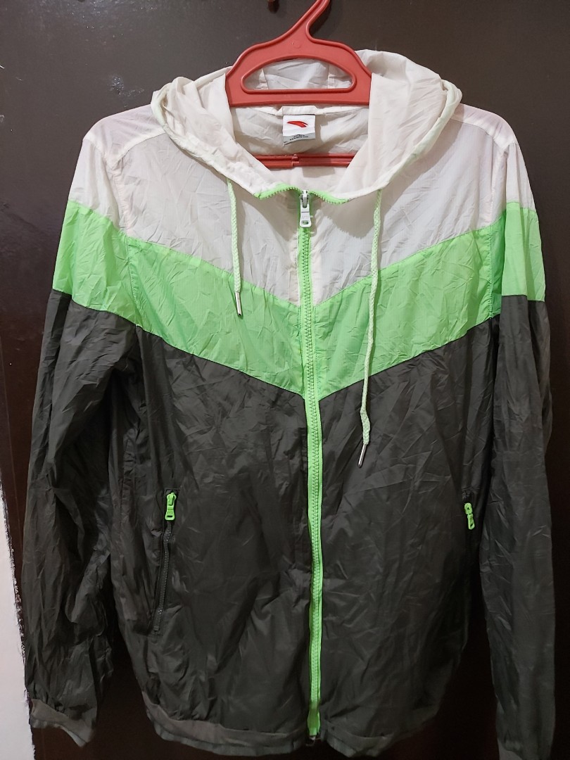Anta windbreaker jacket - Medium, Men's 