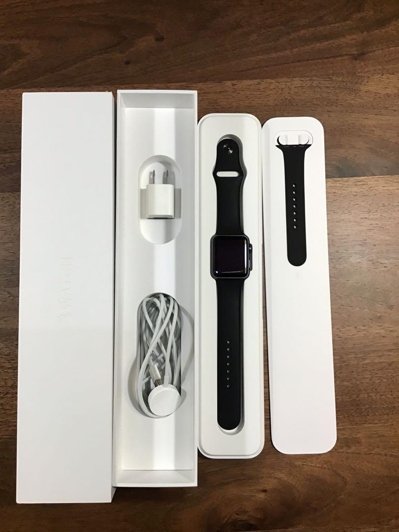 Apple Watch A1554黑色運動錶(第一代），9成新, 手機及配件, 智慧穿戴