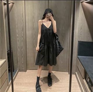 (Category: ) located in . Submitted by everythingpretty_ (Listing ID 1039613240, Image 1). Description: .
