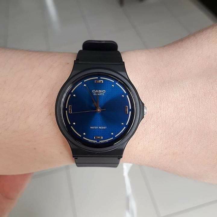 Blue Circle Casio Watch SALE Men s Fashion Watches Accessories