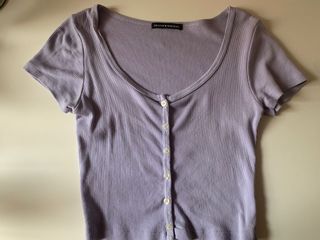 brandy melville bm cream ribbed long sleeve zelly top, Women's Fashion, Clothes, Tops on Carousell