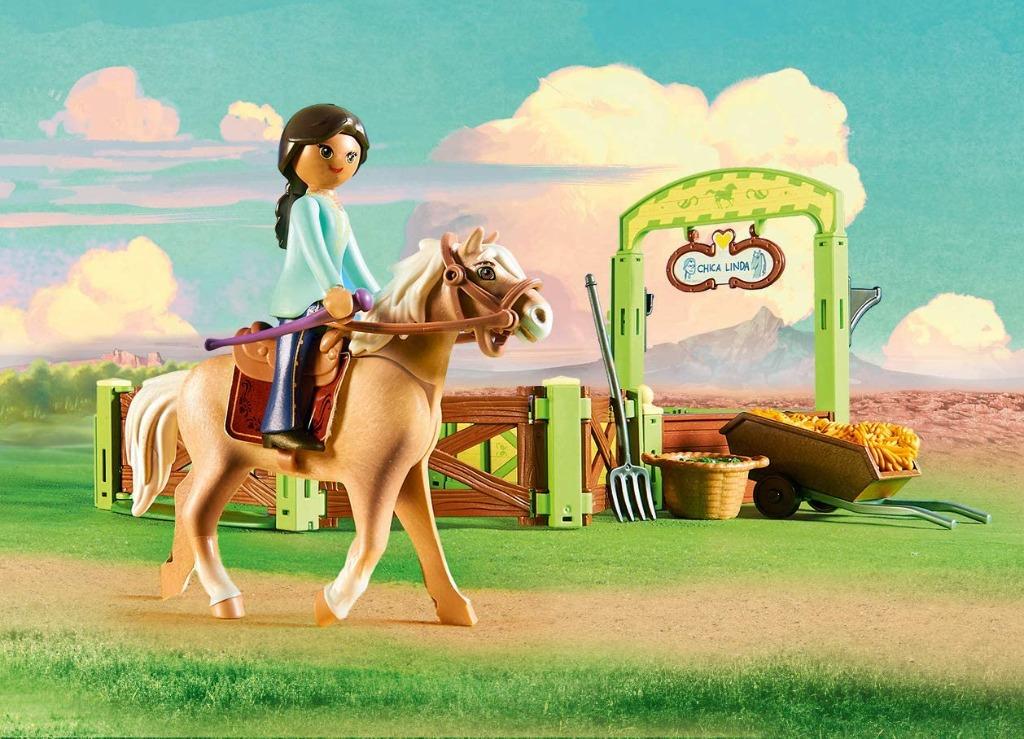 Playmobil Spirit Riding Free Snips and Senor Carrots with Horse Stall  Playset