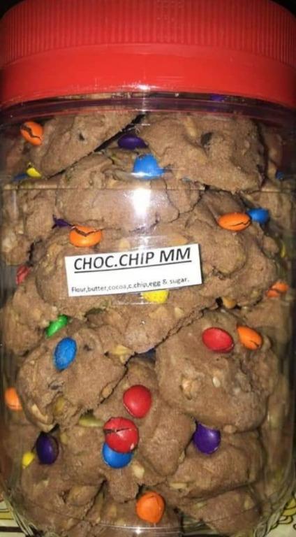 Choco Chip M M Deepavali Cookies Diwali Cookies Biscuits Food Drinks Baked Goods On Carousell This sugar cookie icing is probably my favorite for decorating sugar cookies. carousell
