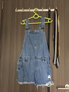 (Category: ) located in . Submitted by wewyee (Listing ID 1039566564, Image 1). Description: .