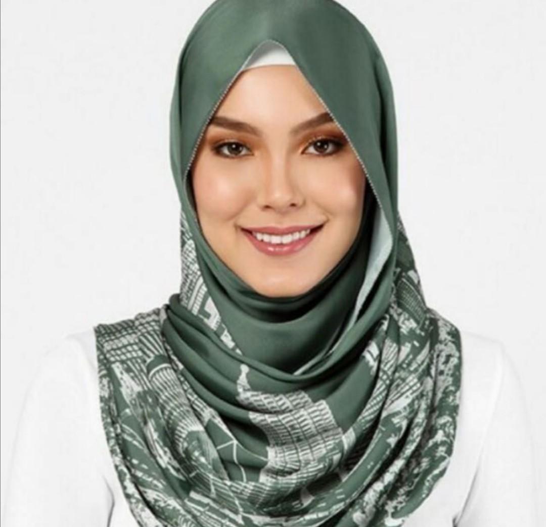 Duck Klcc Olive Muslimah Fashion Scarves On Carousell