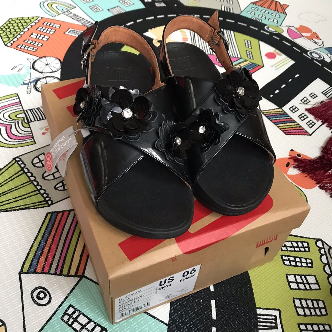 Fitflop lulu flower Women s Fashion Footwear Flipflops and Slides