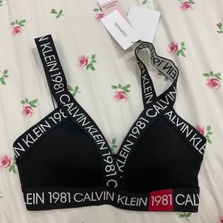(Category: ) located in . Submitted by lisa.aaaa (Listing ID 1039589568, Image 1). Description: .