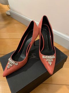 （分類：）位於 。 由 sellthingsastoe 提交（商品編號 1039638475，圖片 1）。簡介： 。
