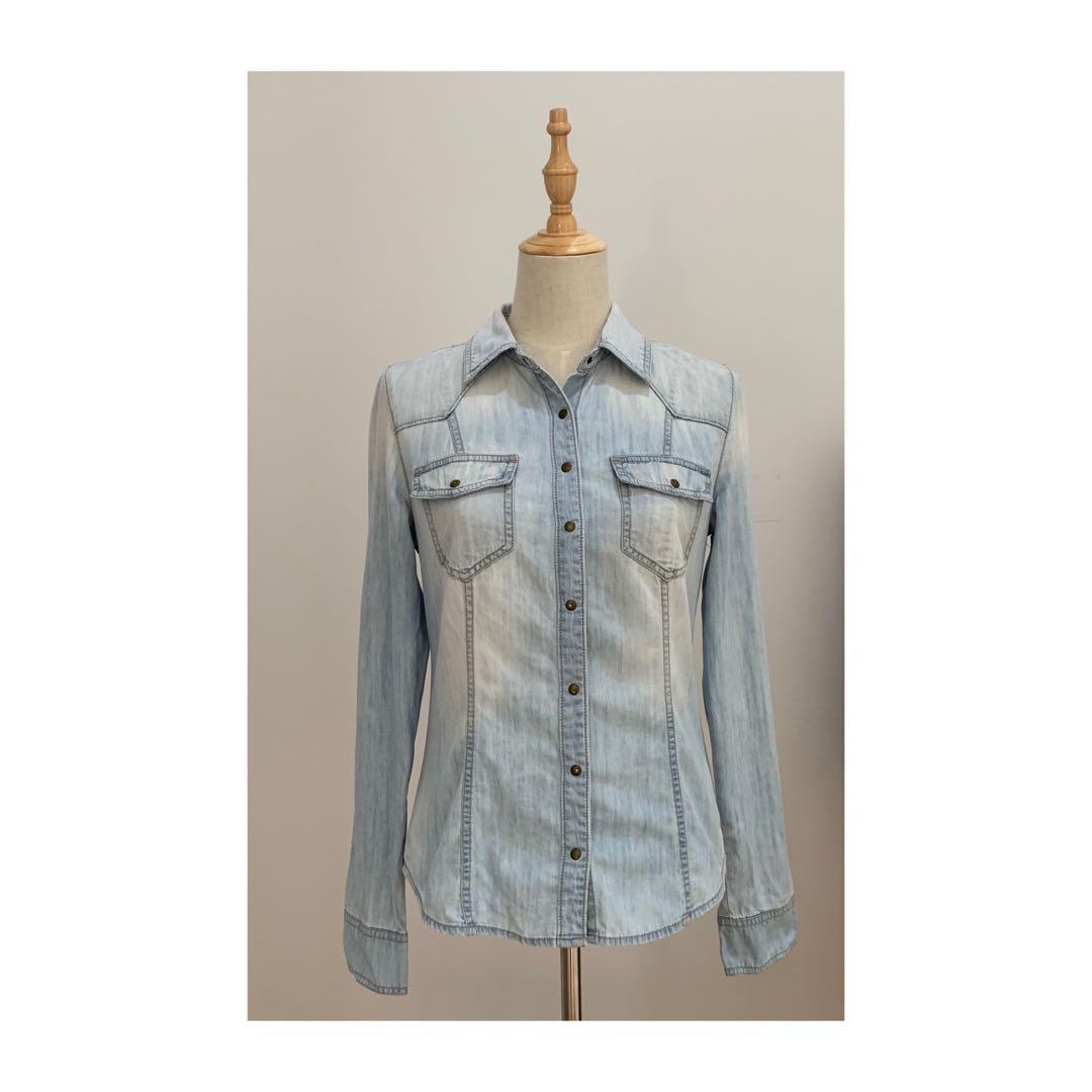 guess denim blouse