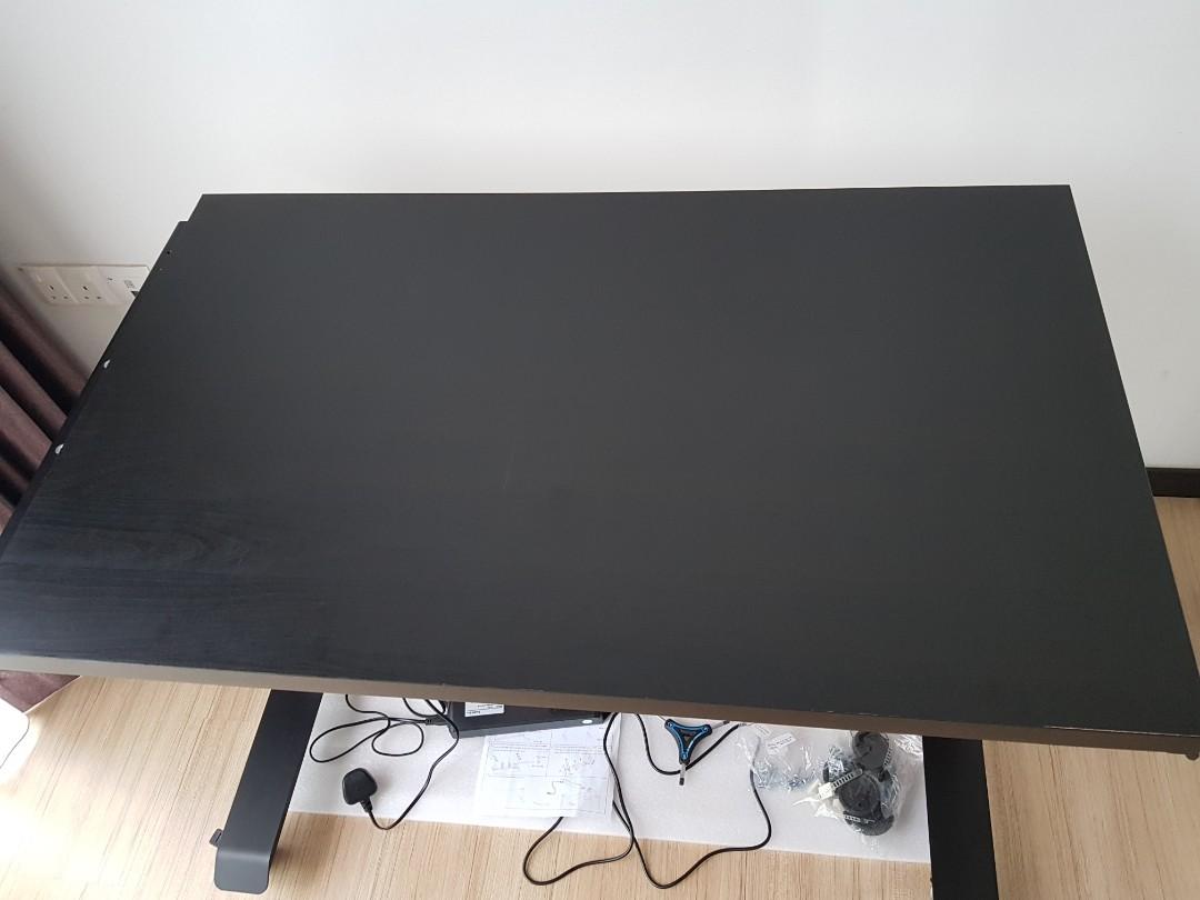 Ikea Linnmon Table Top 100cm x 60cm (Very good condition), Furniture