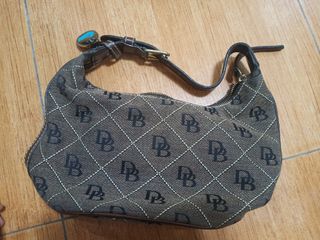 (Category: ) located in . Submitted by jessealexa (Listing ID 1039617720, Image 1). Description: .