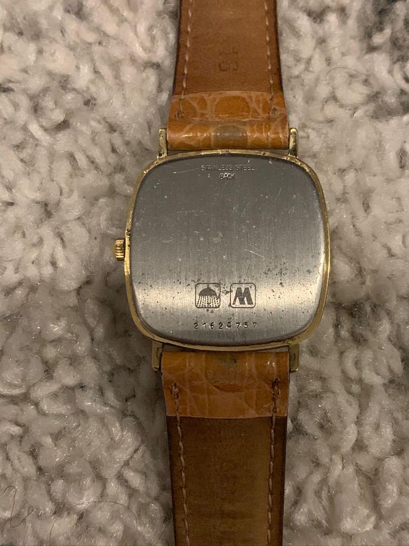 Longines Paris vintage leather watch (Category: Luxury Watches) located in Antipolo. Submitted by munstershupper (Listing ID 1039584190, Image 3). Description: Vintage excellent working condition. Just need to replace batteries. Watch only. 100% authentic or your money back .