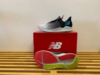 （分類：）位於 。 由 samarinos 提交（商品編號 1039507862，圖片 1）。簡介： 。