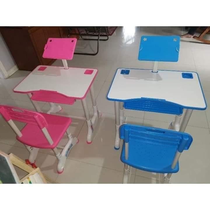 mobile holder for study table