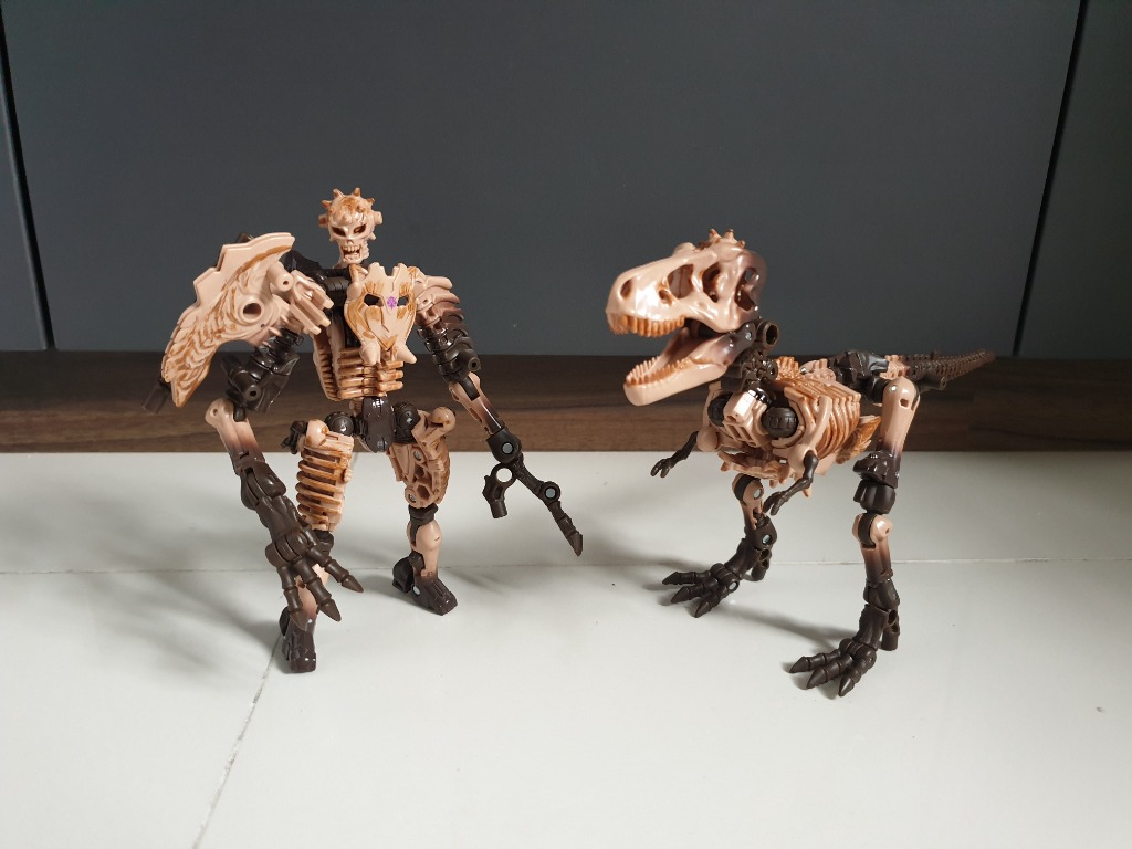 Transformers Kingdom Fossilizer Paleotrex, Hobbies & Toys, Toys & Games