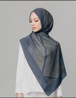 (Category: ) located in . Submitted by naa87 (Listing ID 1039608529, Image 1). Description: .