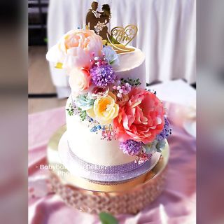 Wedding Cakes Collection item 2