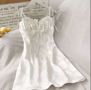 (Category: ) located in . Submitted by everythingpretty_ (Listing ID 1039614297, Image 1). Description: .